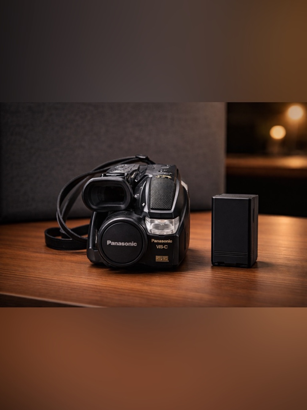 Panasonic PV-D209D Compact VHS/VHS-C Palmcorder 150x Digital. Tested & Working